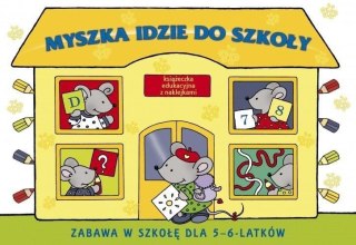 Zabawa w szkołę. Myszka idzie do szkoły - Skrzat