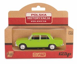 PRL Fiat 125P zielony